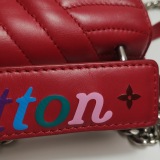 Louis Vuitton(LV) New Wave Chain Bag Quilted Leather PM — thumbnail 15
