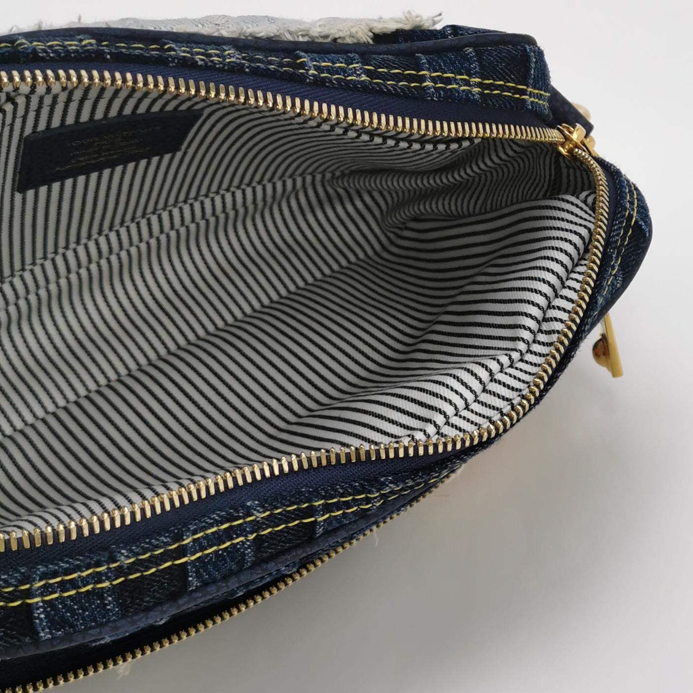 Louis Vuitton(LV) Nil Camer Bag  Denim — photo 5 of 13