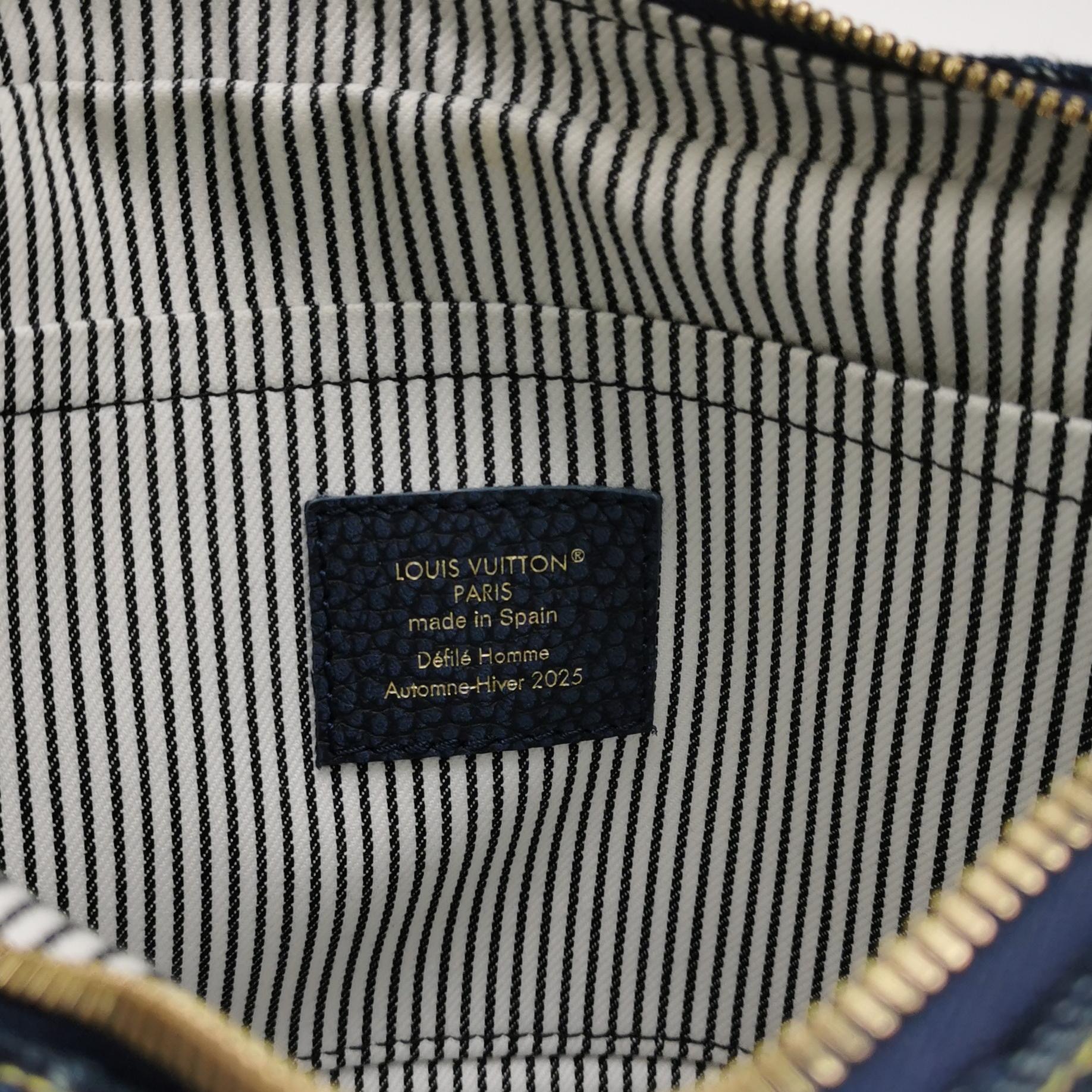 Louis Vuitton(LV) Nil Camer Bag  Denim — photo 6 of 13