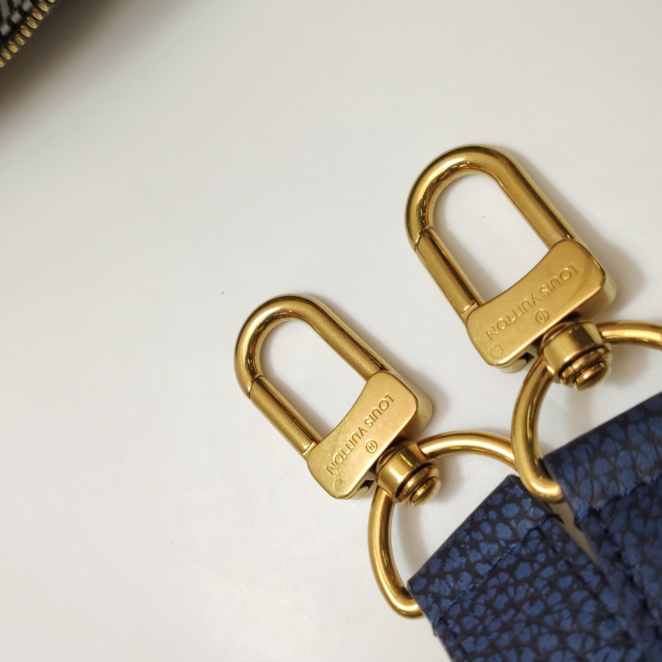 Louis Vuitton(LV) Nil Camer Bag  Denim — photo 9 of 13