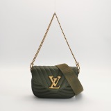 Louis Vuitton(LV) New Wave Multi Pochette Quilted Leather — thumbnail 7