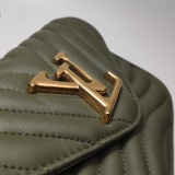 Louis Vuitton(LV) New Wave Multi Pochette Quilted Leather — thumbnail 10