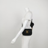 Louis Vuitton(LV) New Wave Multi Pochette Quilted Leather — thumbnail 2
