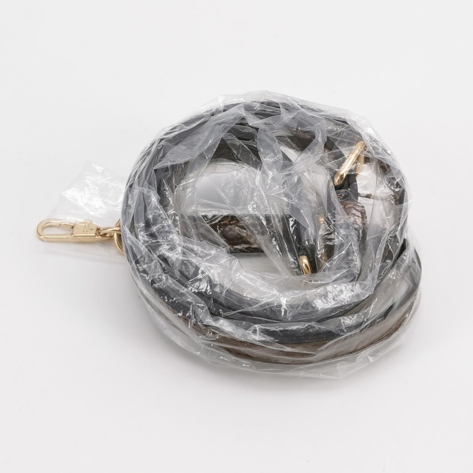 GUCCI GG Supreme Mini Brown GG Supreme/Leather — photo 8 of 15