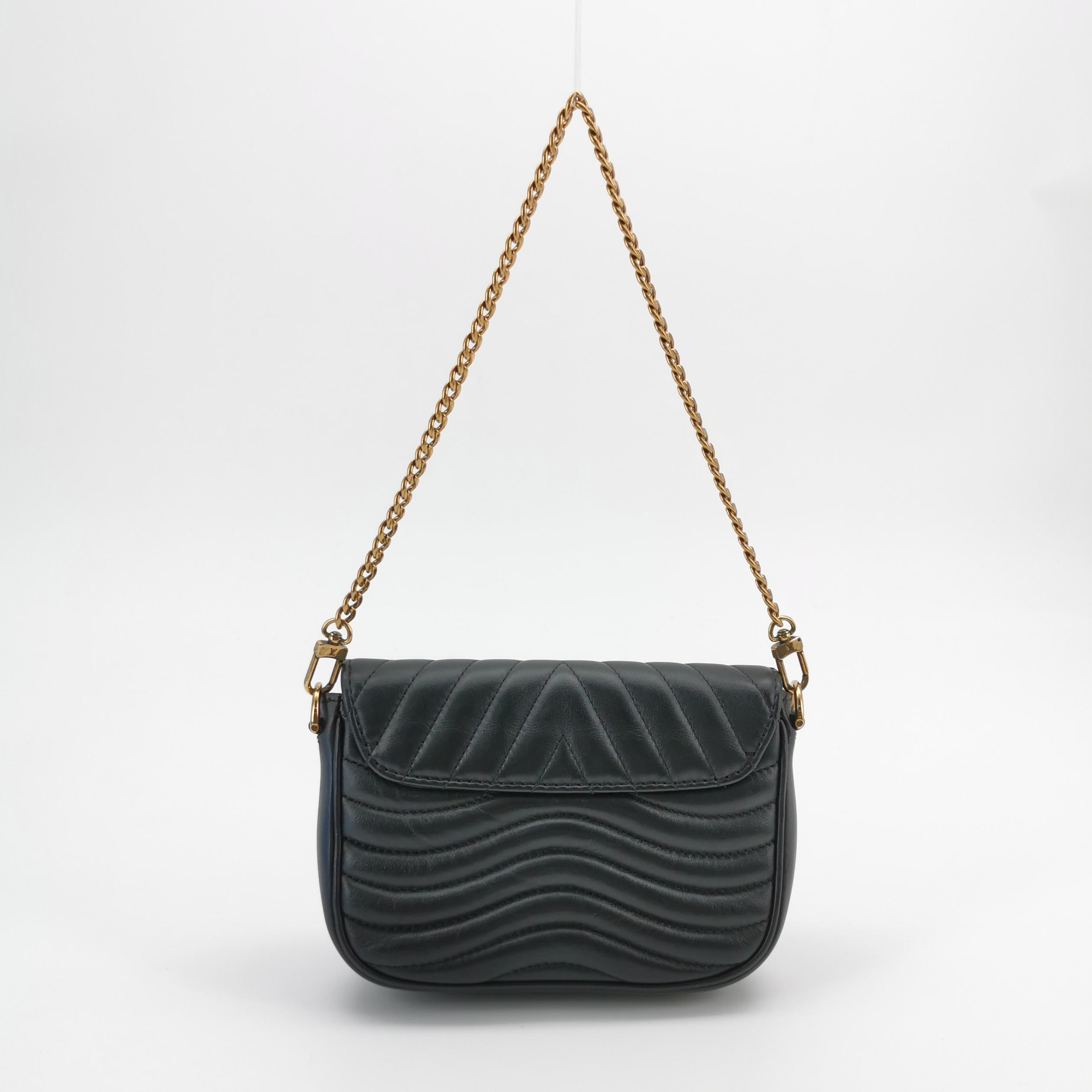 Louis Vuitton(LV) New Wave Multi Pochette Quilted Leather — photo 3 of 13