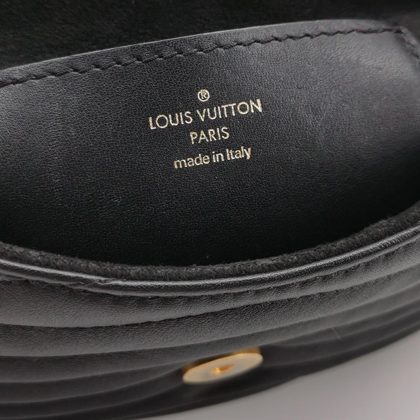 Louis Vuitton(LV) New Wave Multi Pochette Quilted Leather — photo 9 of 13