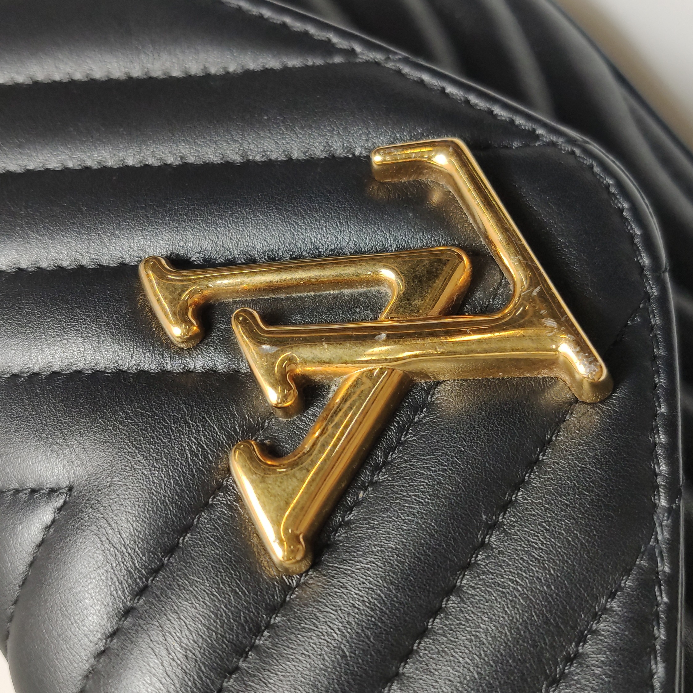 Louis Vuitton(LV) New Wave Multi Pochette Quilted Leather — photo 10 of 13