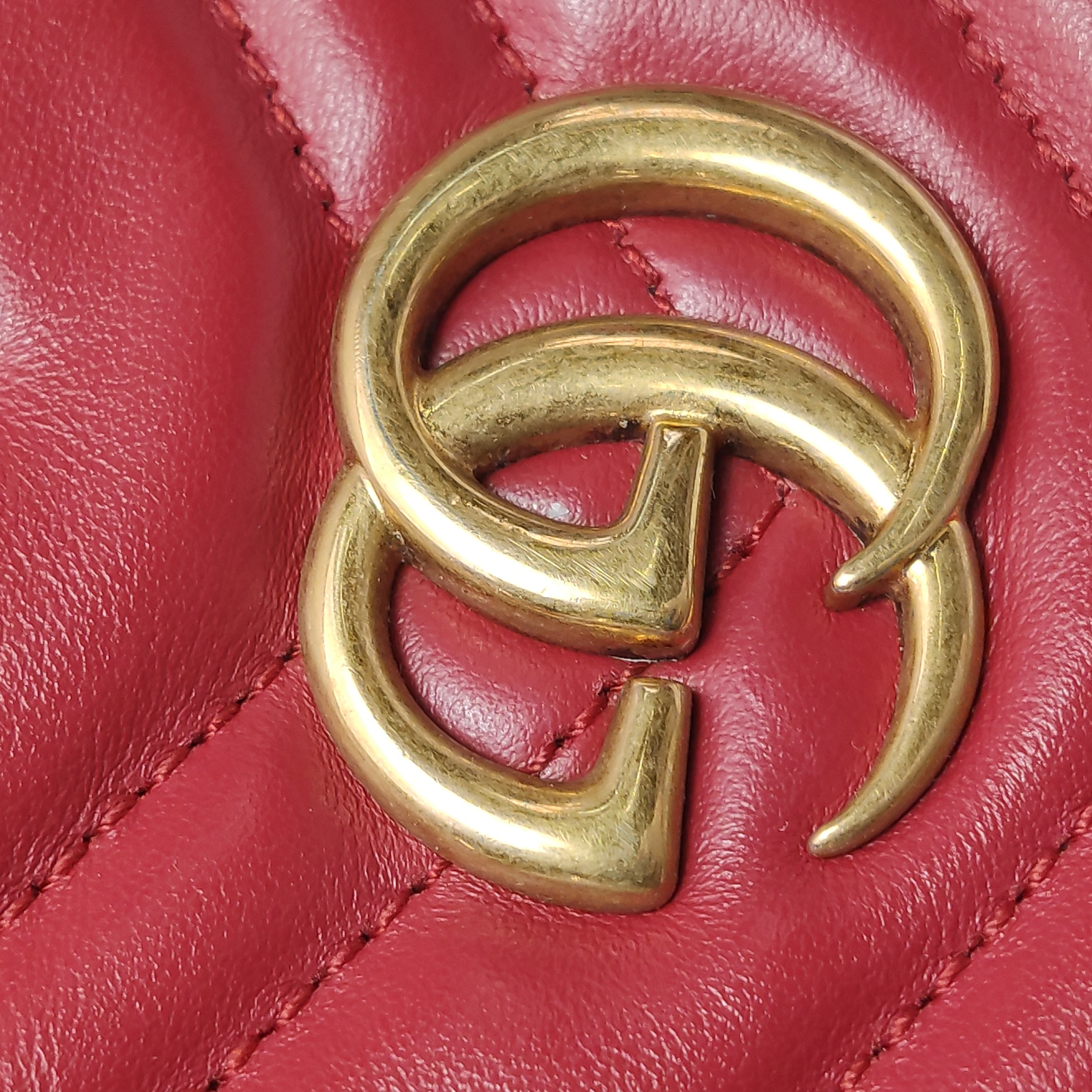 Gucci GG Marmont Shoulder Bag Matelasse Leather Mini — photo 9 of 11