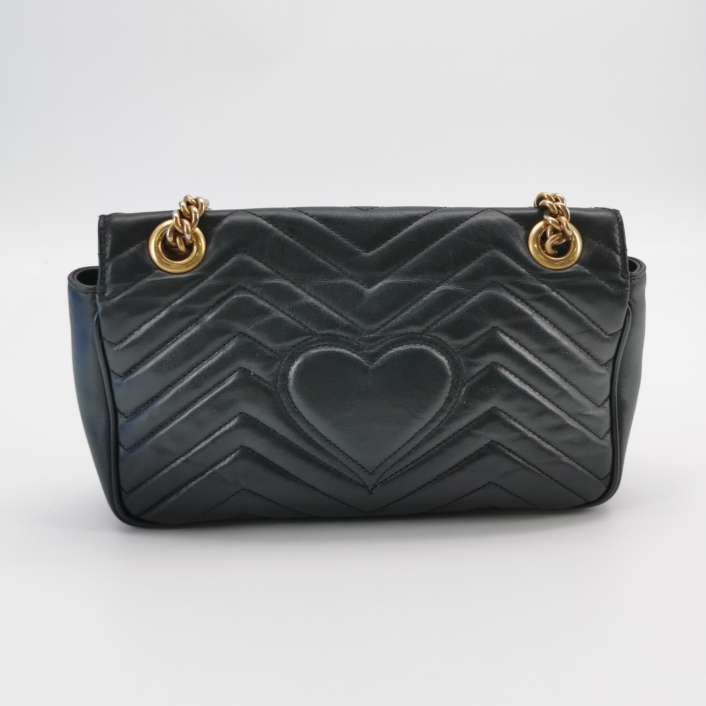 Gucci GG Marmont Flap Bag Matelasse Leather Medium — photo 5 of 15