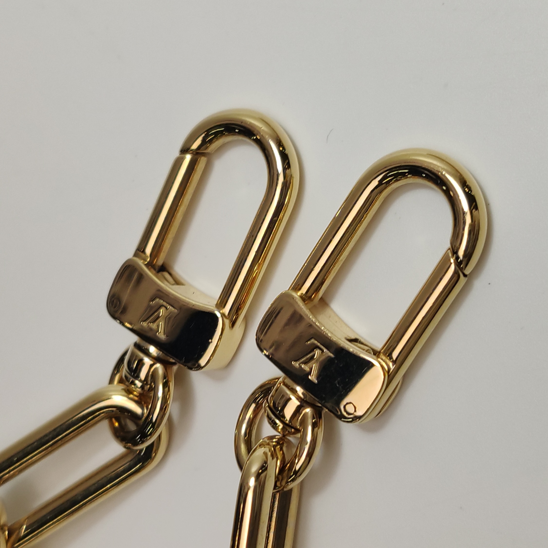 Louis Vuitton(LV) x Takashi Murakami Chain Pochette Accessoires NM Monogram Multicolor — photo 10 of 13