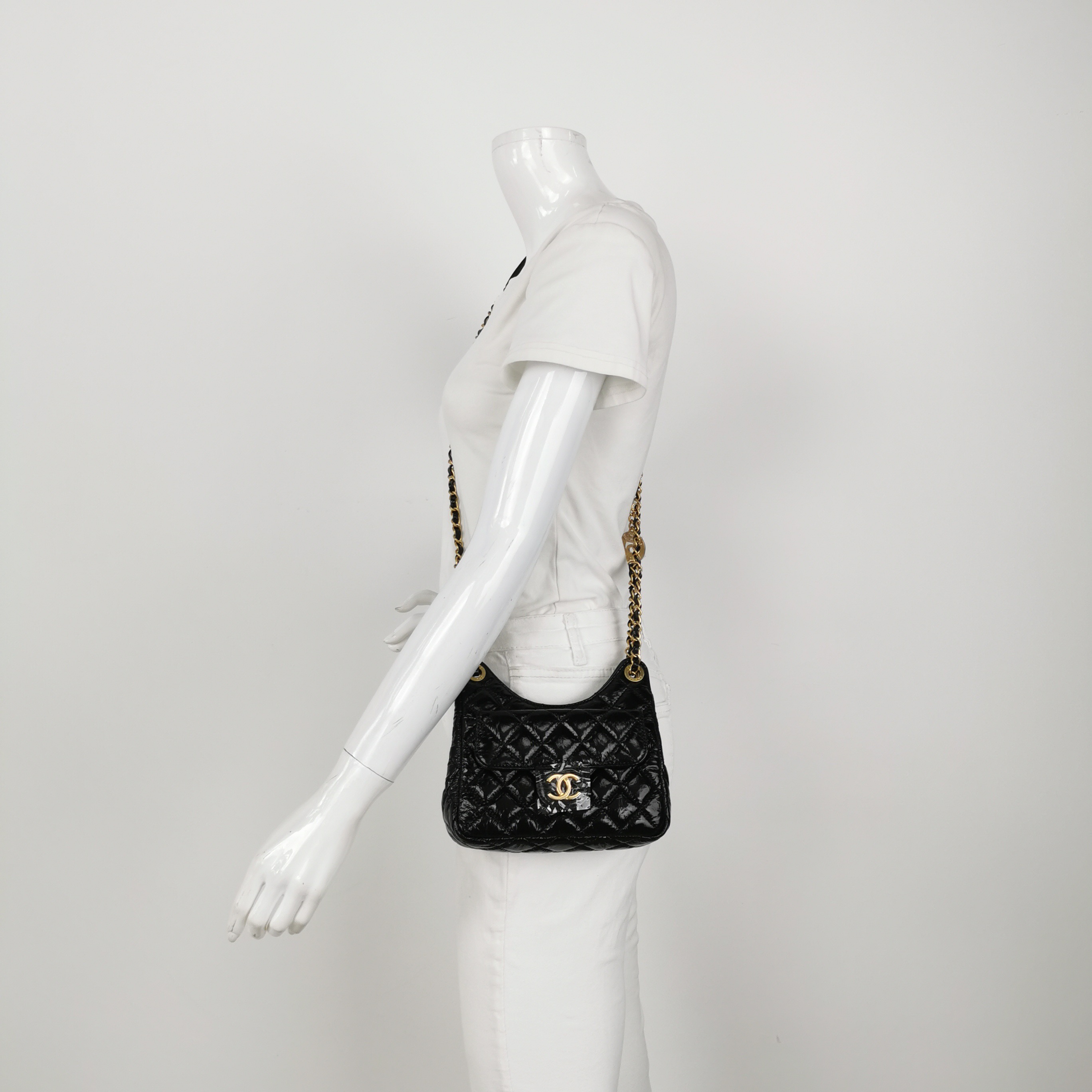 Chanel Gabrielle Matelassé Small Hobo Bag Shiny Black Shoulder Bag — alternate view
