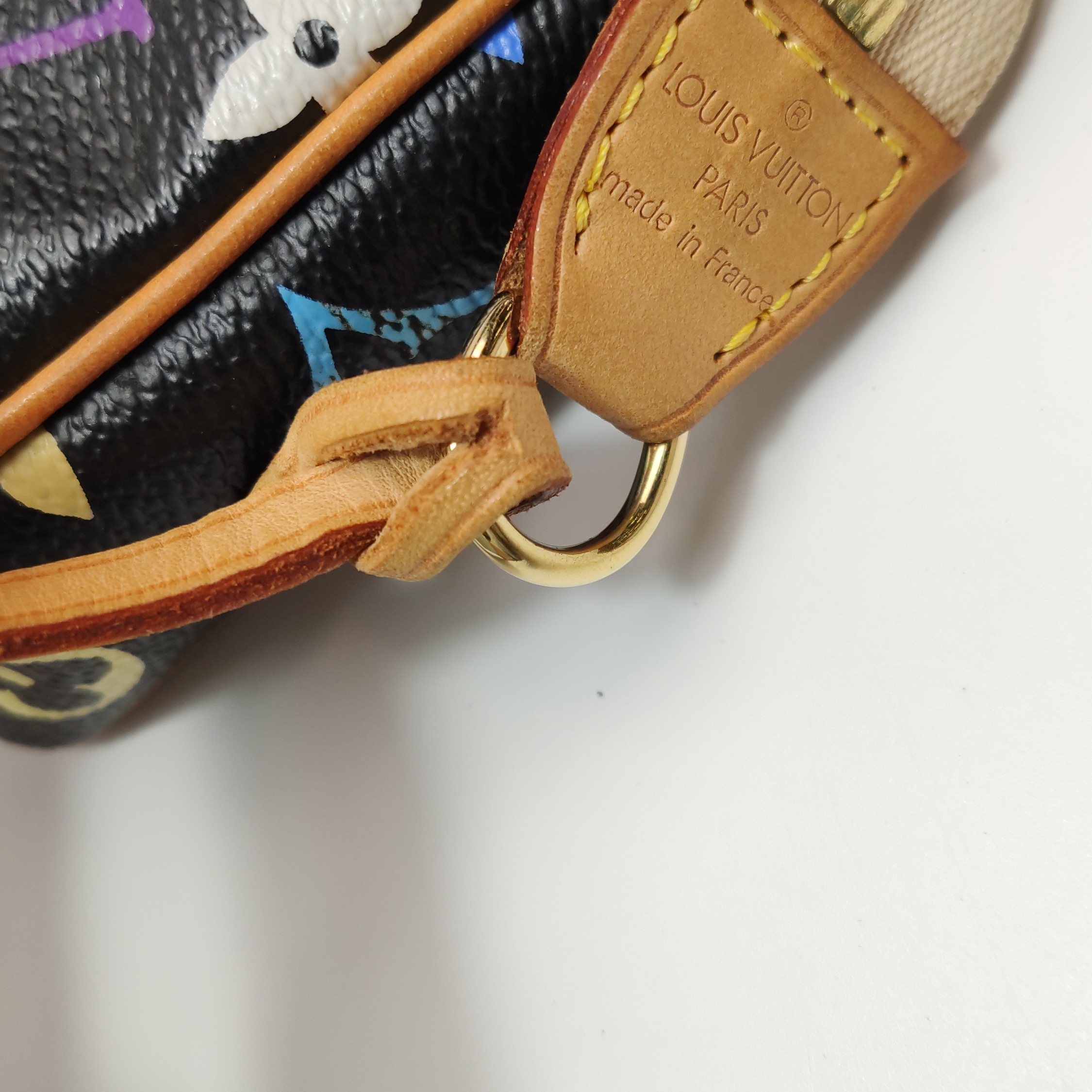 Louis Vuitton(LV) Pochette Accessoires Monogram Multicolor — photo 10 of 15