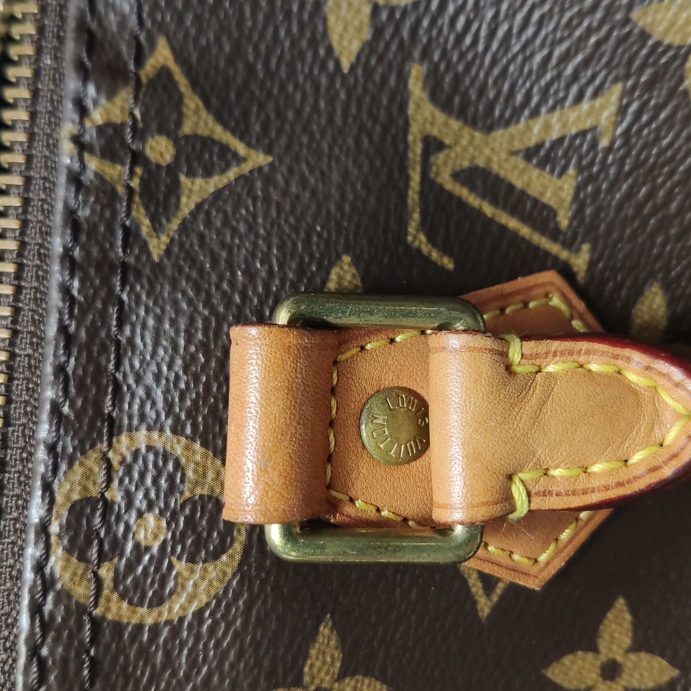 Louis Vuitton(LV) Speedy Handbag Monogram Canvas 25 — photo 10 of 15