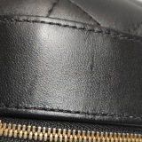 Chanel CC Bubble Top Handle Vanity Case with Chain Quilted Lambskin — thumbnail 19