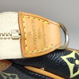 Louis Vuitton(LV) Pochette Accessoires Monogram Multicolor — thumbnail 13