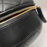 Chanel CC Bubble Top Handle Vanity Case with Chain Quilted Lambskin — thumbnail 21