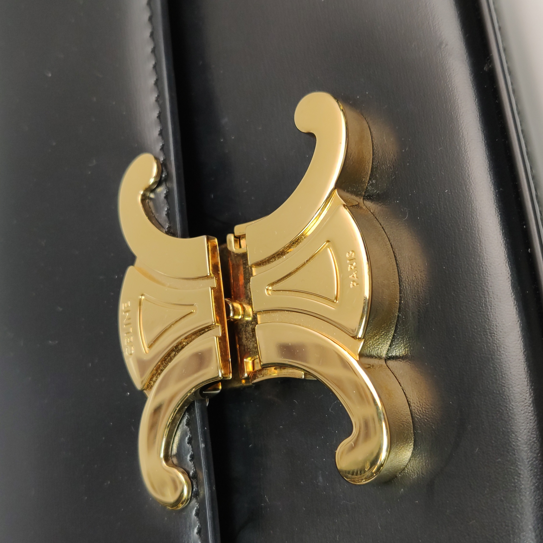 Celine Triomphe East-West Shoulder Bag Smooth Calfskin — photo 12 of 13