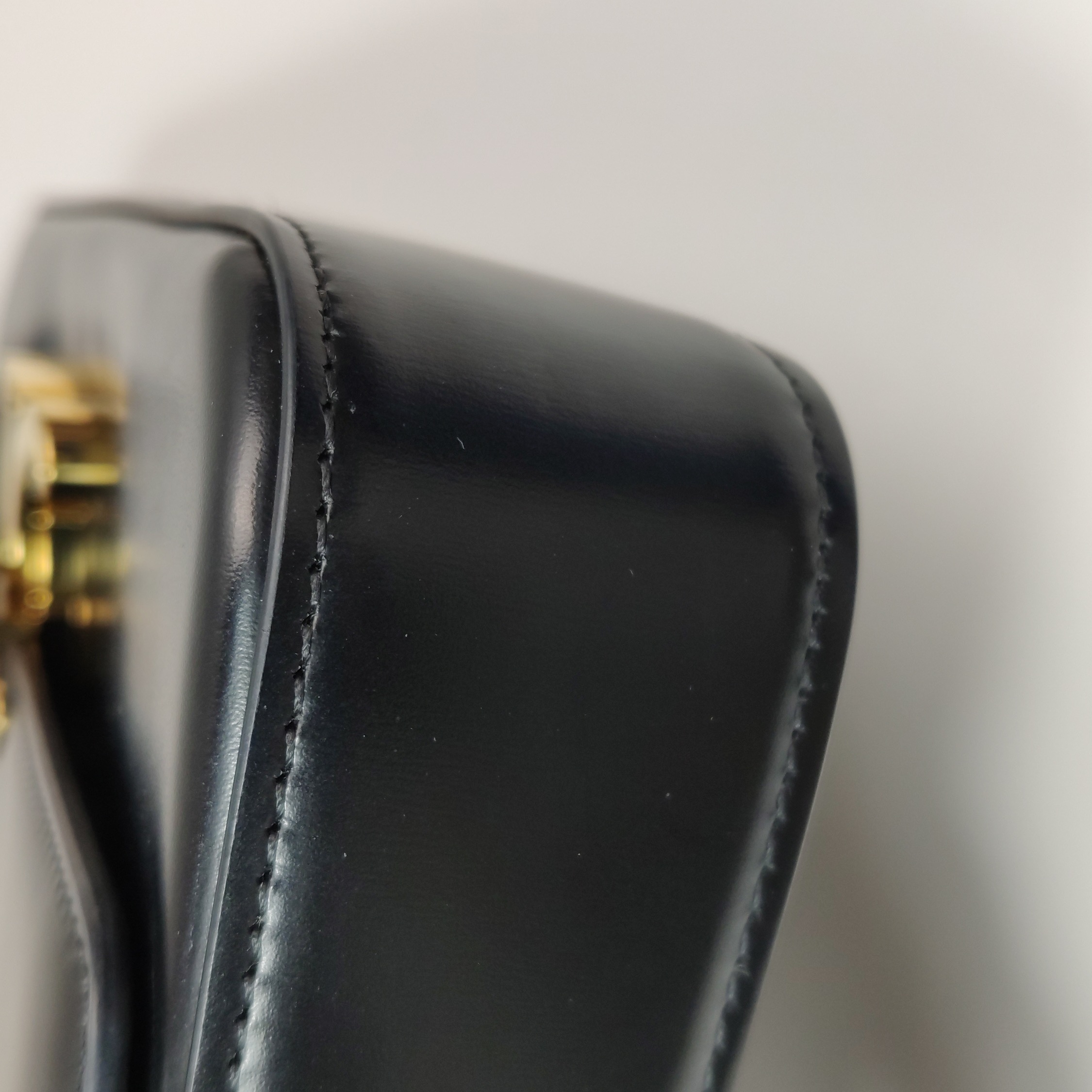 Celine Triomphe East-West Shoulder Bag Smooth Calfskin — photo 11 of 13