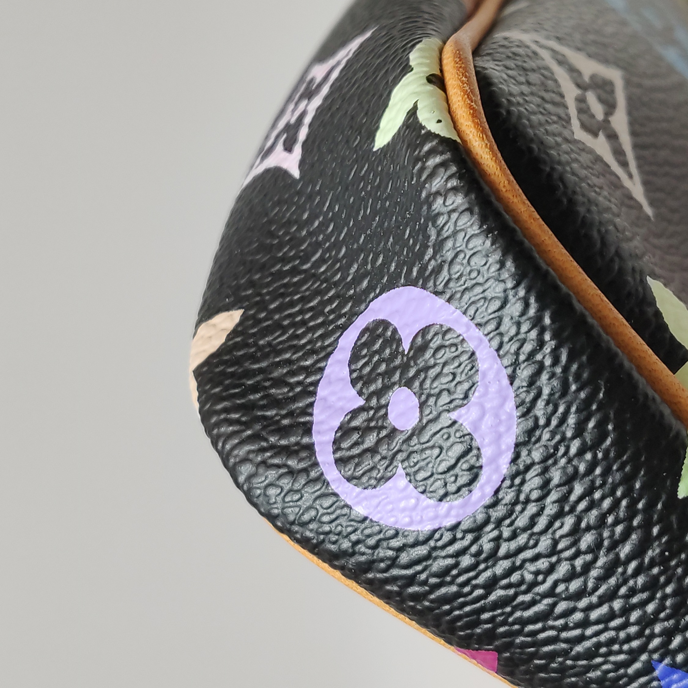 Louis Vuitton(LV) Pochette Accessoires Monogram Multicolor — photo 12 of 13
