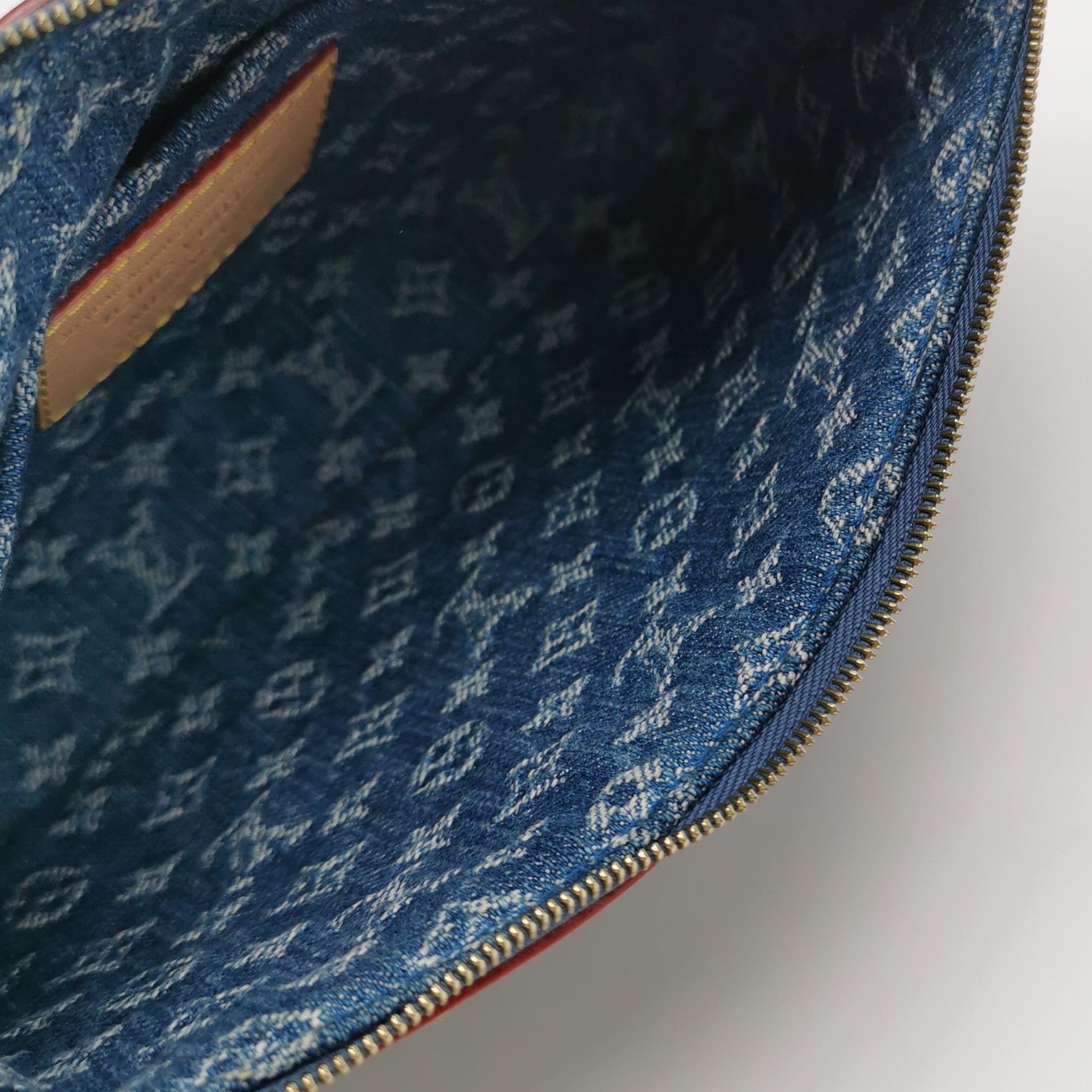 Louis Vuitton(LV) x Takashi Murakami Chain Pochette Accessoires NM Limited Edition Monogram Cerises Denim — photo 7 of 12