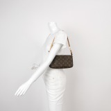 Louis Vuitton(LV) Pochette Accessoires NM Monogram Canvas — thumbnail 2