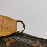 Louis Vuitton(LV) Pochette Accessoires NM Monogram Canvas — thumbnail 12