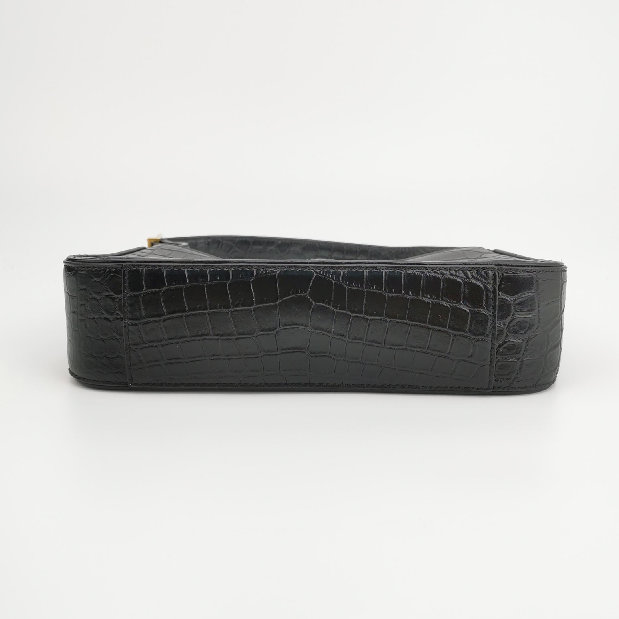 Saint Laurent(YSL) Le 5 a 7 Hobo Crocodile Embossed Leather Small — photo 6 of 14