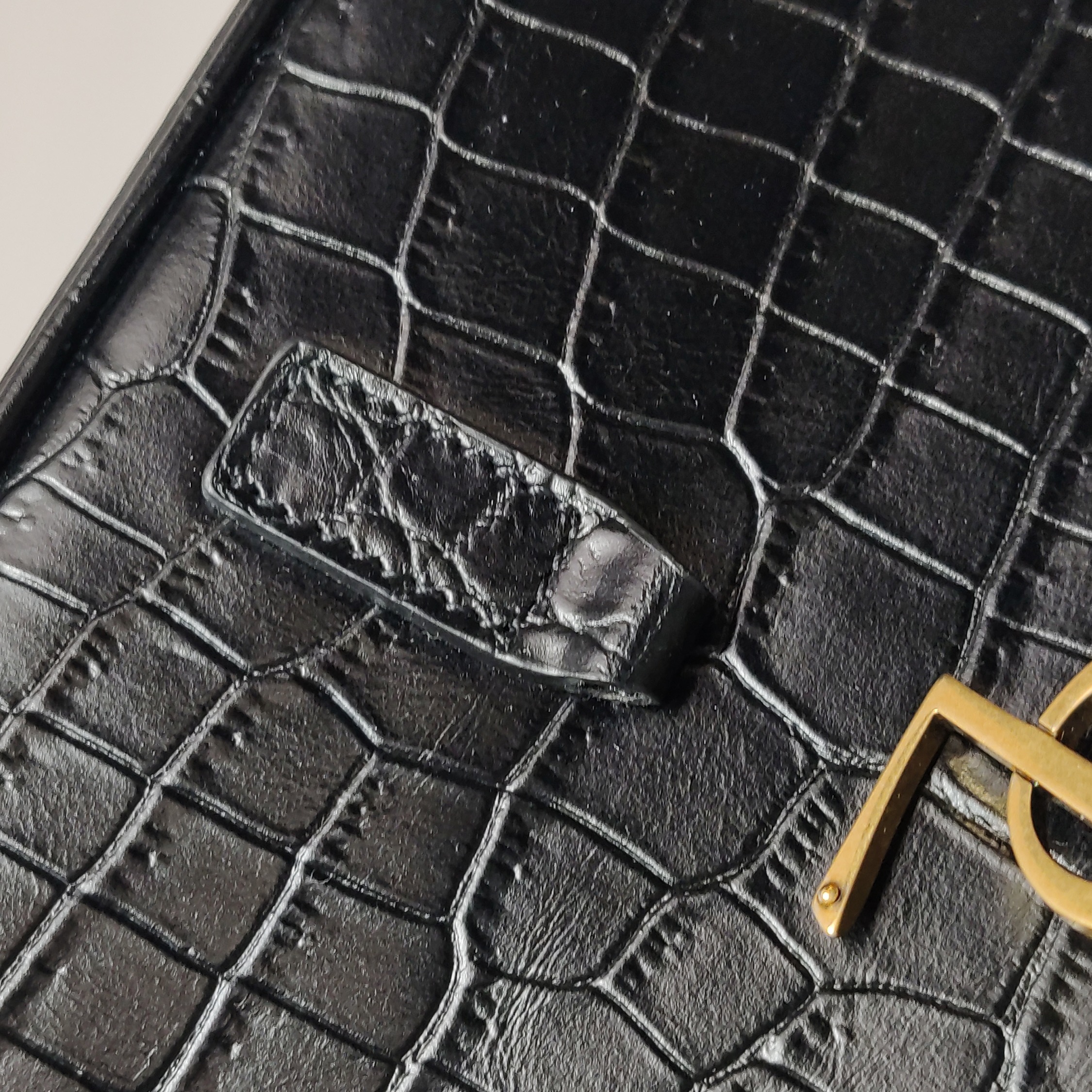 Saint Laurent(YSL) Le 5 a 7 Hobo Crocodile Embossed Leather Small — photo 10 of 14