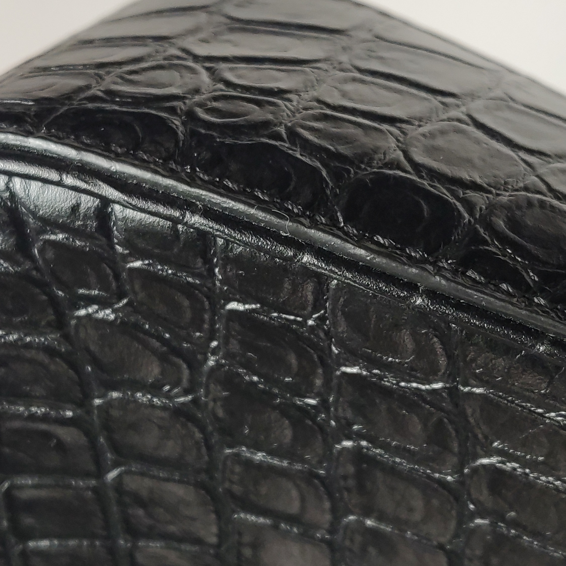 Saint Laurent(YSL) Le 5 a 7 Hobo Crocodile Embossed Leather Small — photo 11 of 14