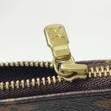 Louis Vuitton(LV) Pochette Accessoires NM Monogram Canvas — thumbnail 6