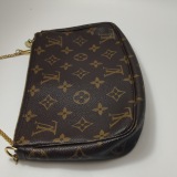 Louis Vuitton(LV) Pochette Accessoires NM Monogram Canvas — thumbnail 10