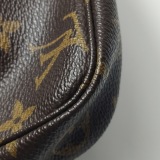 Louis Vuitton(LV) Pochette Accessoires NM Monogram Canvas — thumbnail 11