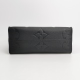 Louis Vuitton(LV) OnTheGo Tote Monogram Empreinte Giant PM — thumbnail 6