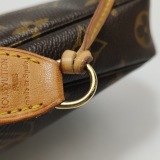 Louis Vuitton(LV) Pochette Accessoires NM Monogram Canvas — thumbnail 12