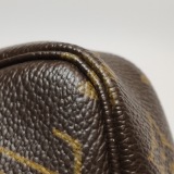 Louis Vuitton(LV) Pochette Accessoires NM Monogram Canvas — thumbnail 9