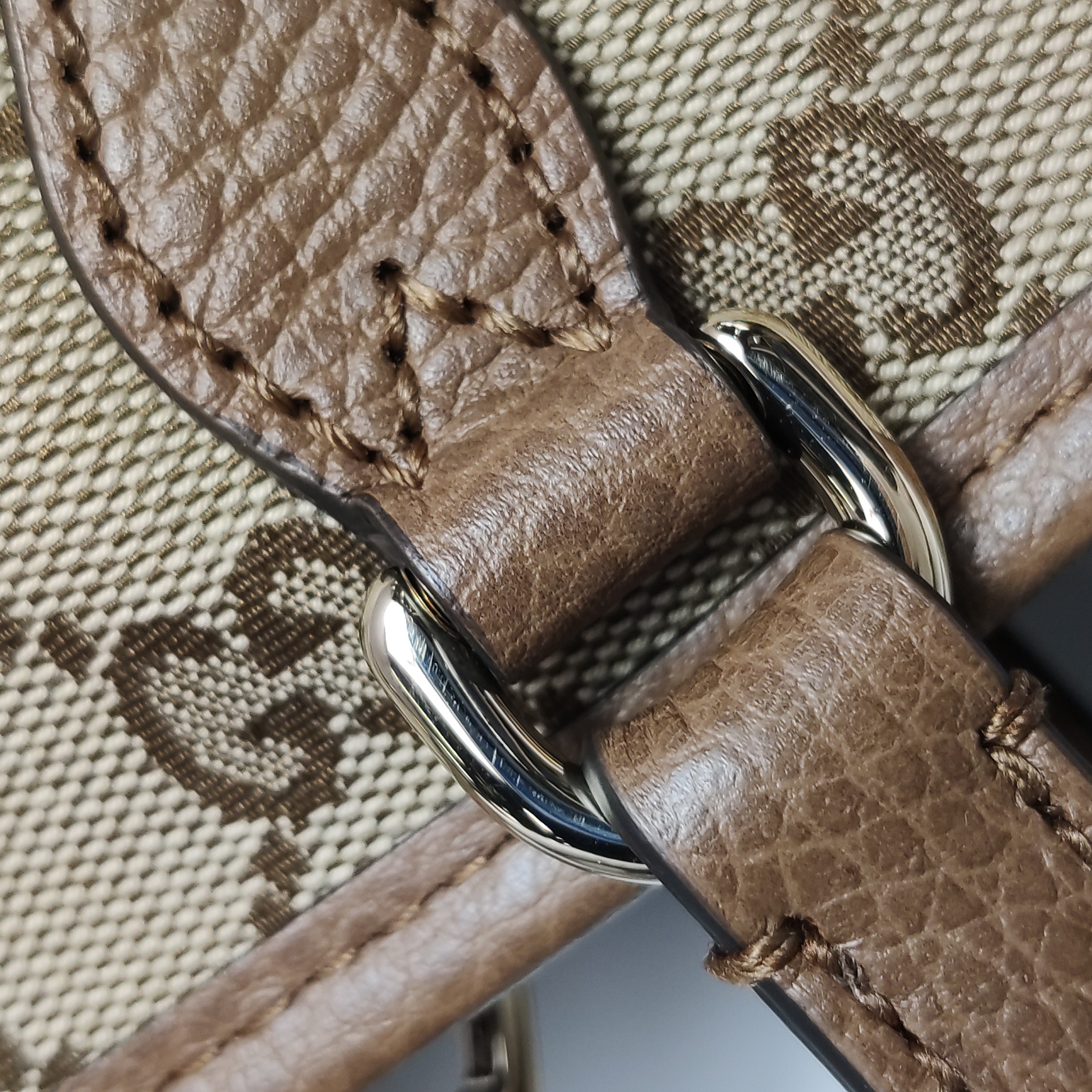 Gucci Bree Convertible Tote GG Canvas with Leather Small — photo 11 of 11