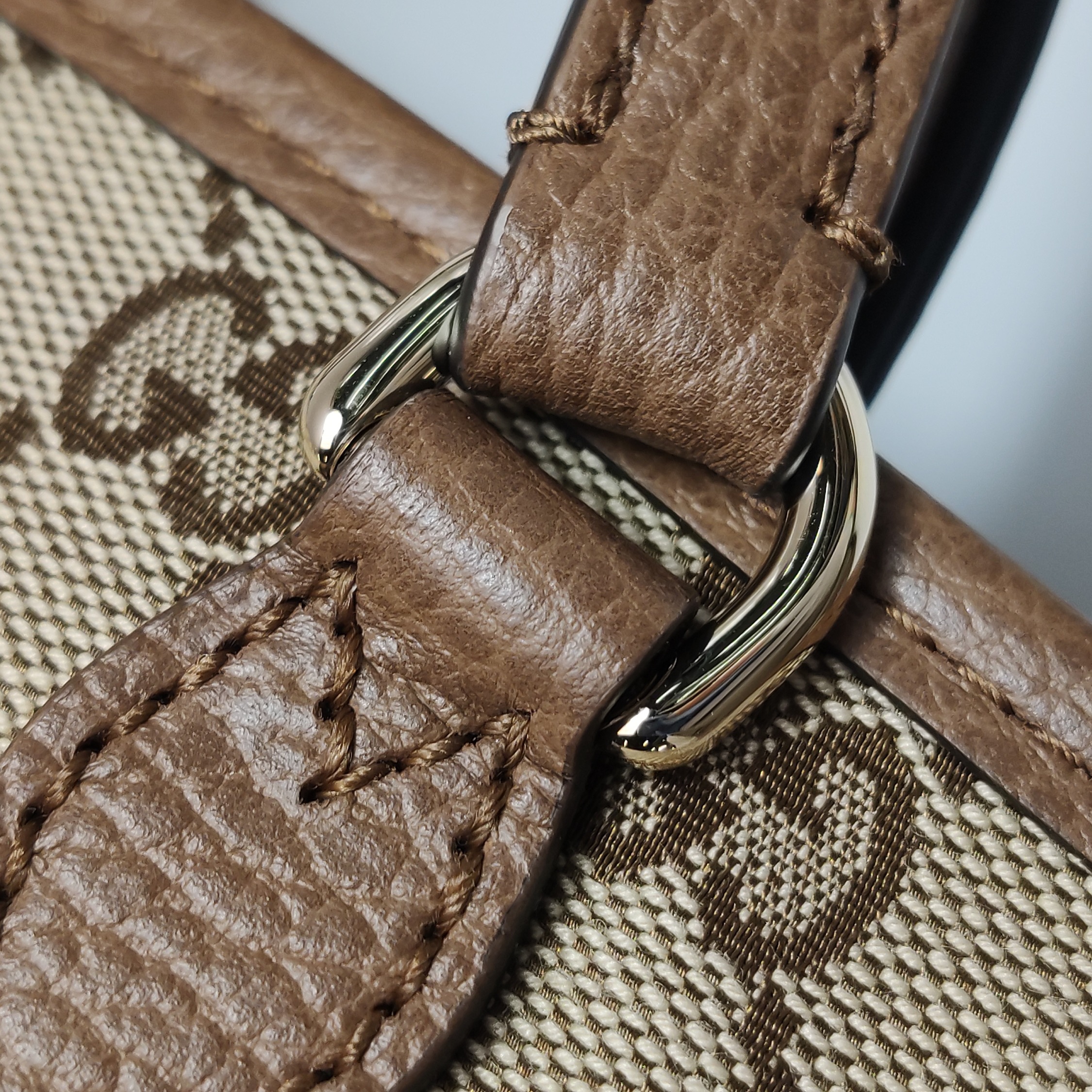 Gucci Bree Convertible Tote GG Canvas with Leather Small — photo 10 of 11