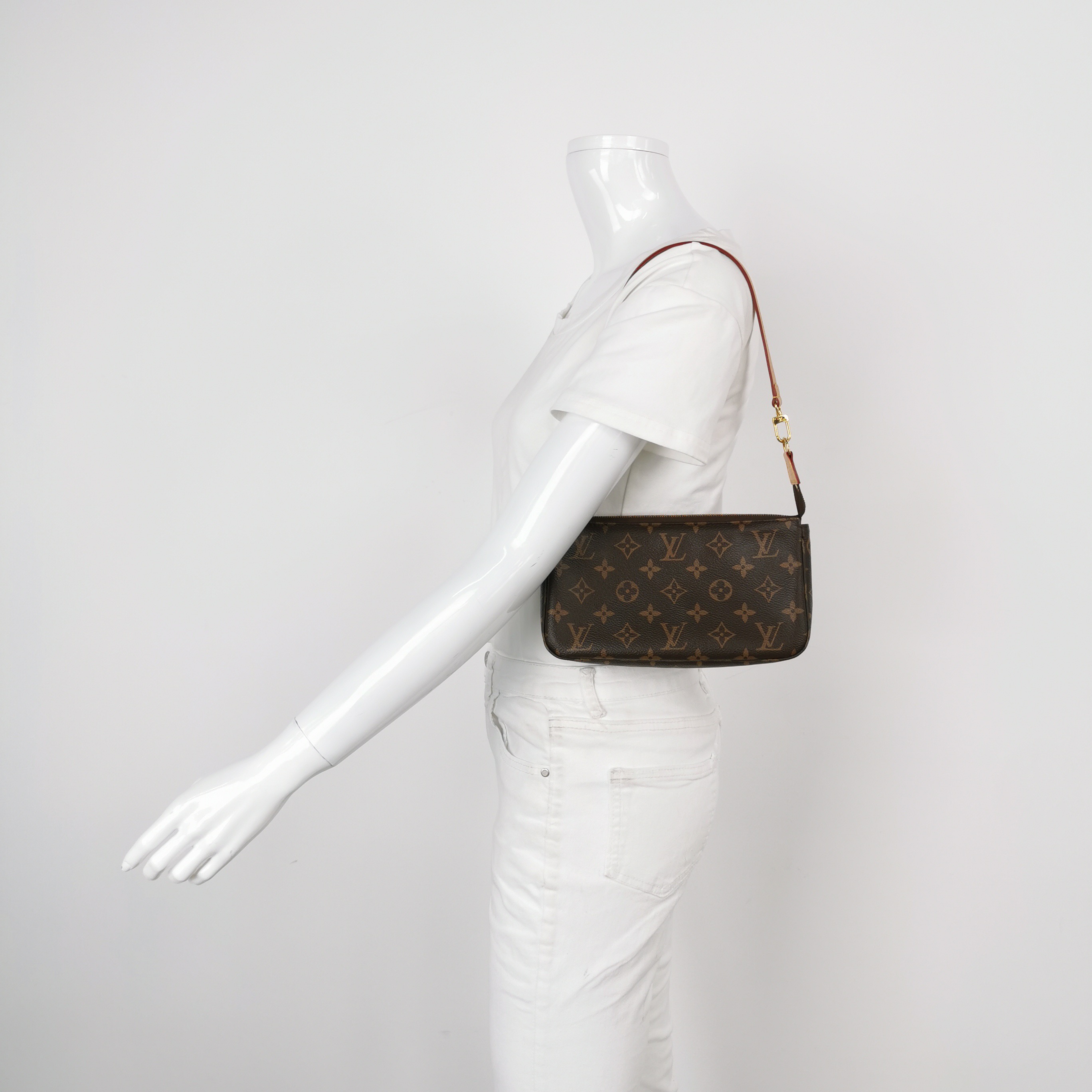 Louis Vuitton(LV) Pochette Accessoires NM Monogram Canvas — alternate view