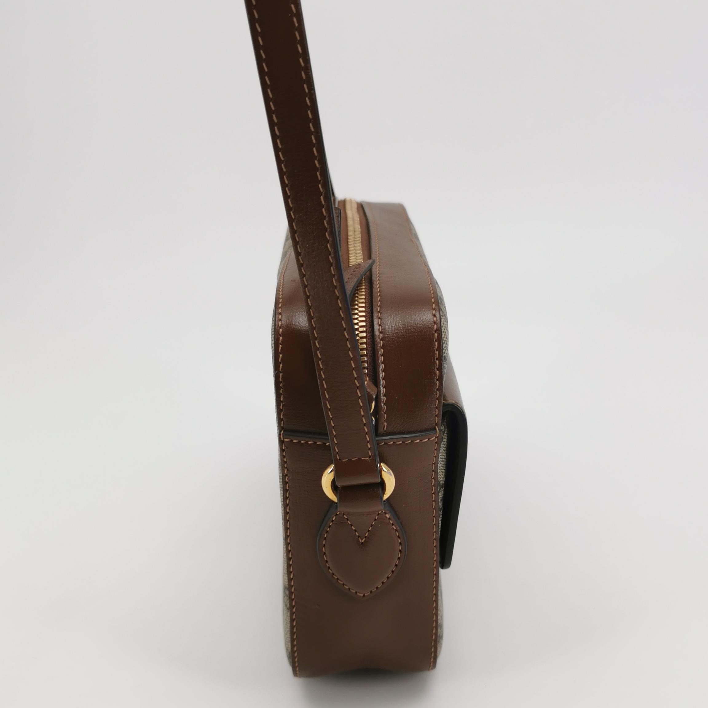 Gucci Horsebit 1955 Flap Pocket Camera Bag GG Coated Canvas and Leather Small — photo 4 of 25