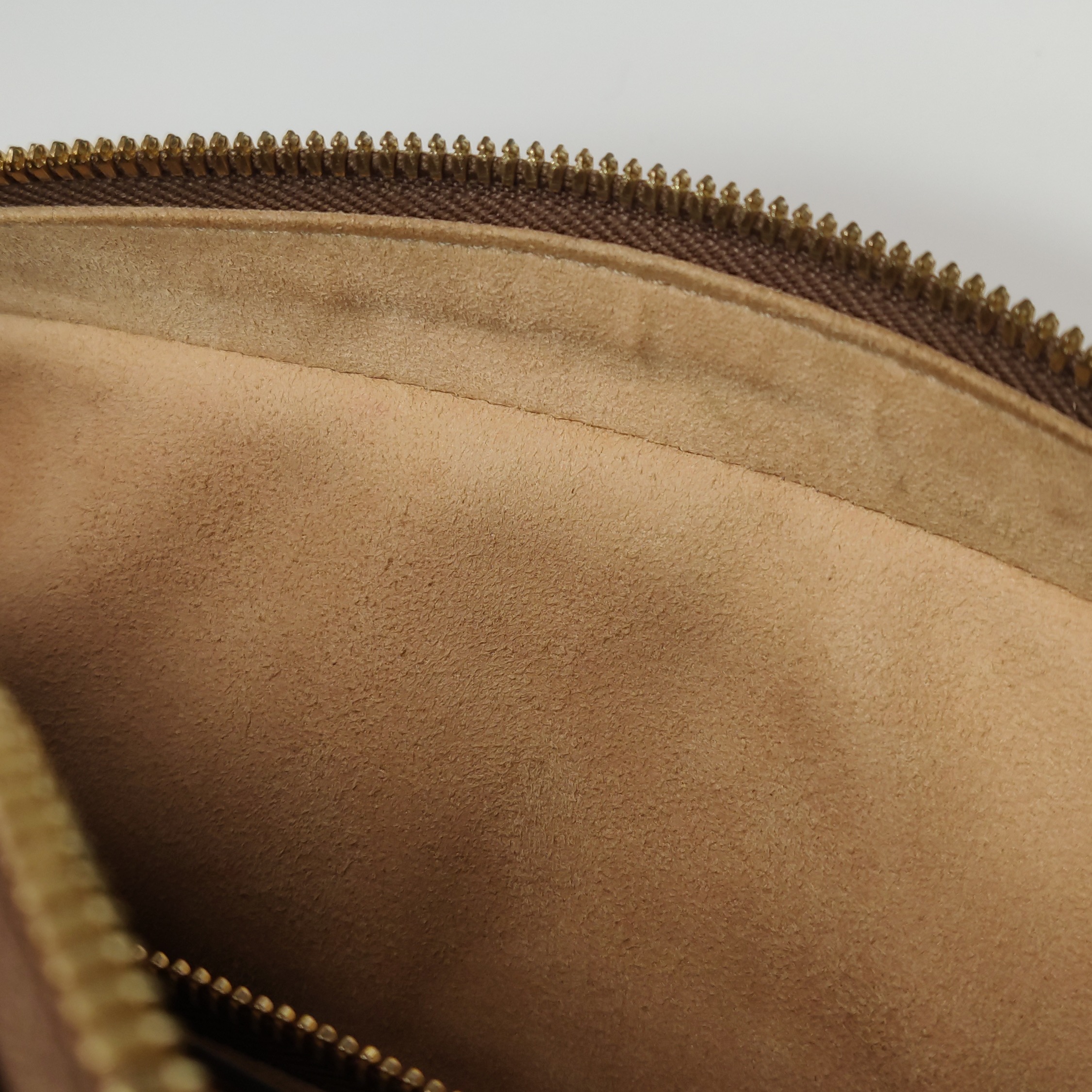 Gucci Horsebit 1955 Flap Pocket Camera Bag GG Coated Canvas and Leather Small — photo 9 of 25