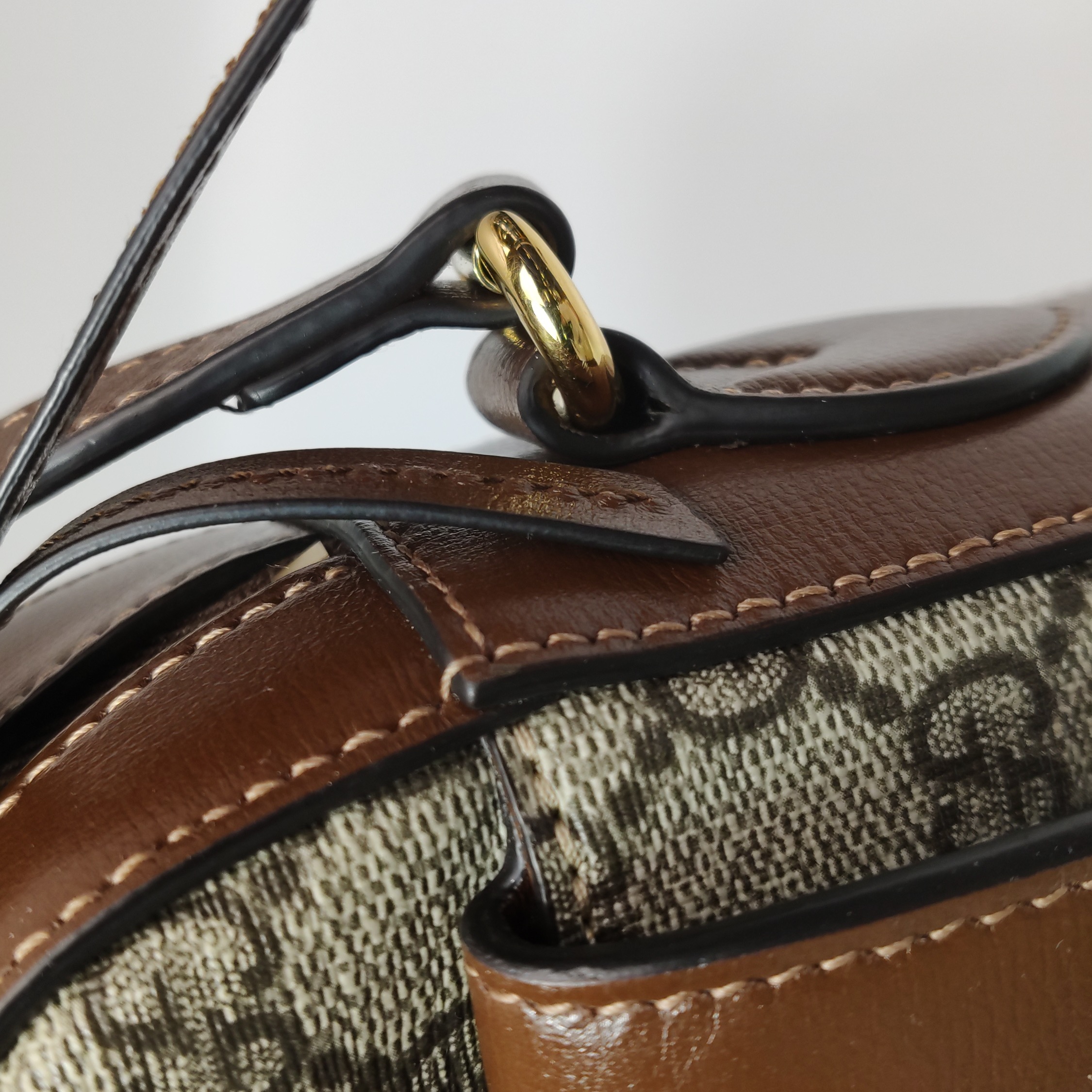 Gucci Horsebit 1955 Flap Pocket Camera Bag GG Coated Canvas and Leather Small — photo 18 of 25