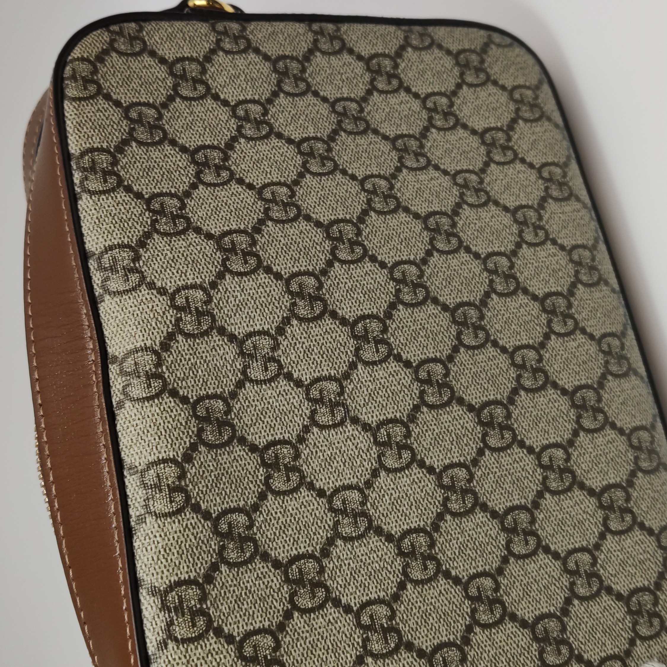 Gucci Horsebit 1955 Flap Pocket Camera Bag GG Coated Canvas and Leather Small — photo 15 of 25