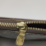 Louis Vuitton(LV) Pochette Accessoires NM Monogram Canvas — thumbnail 9