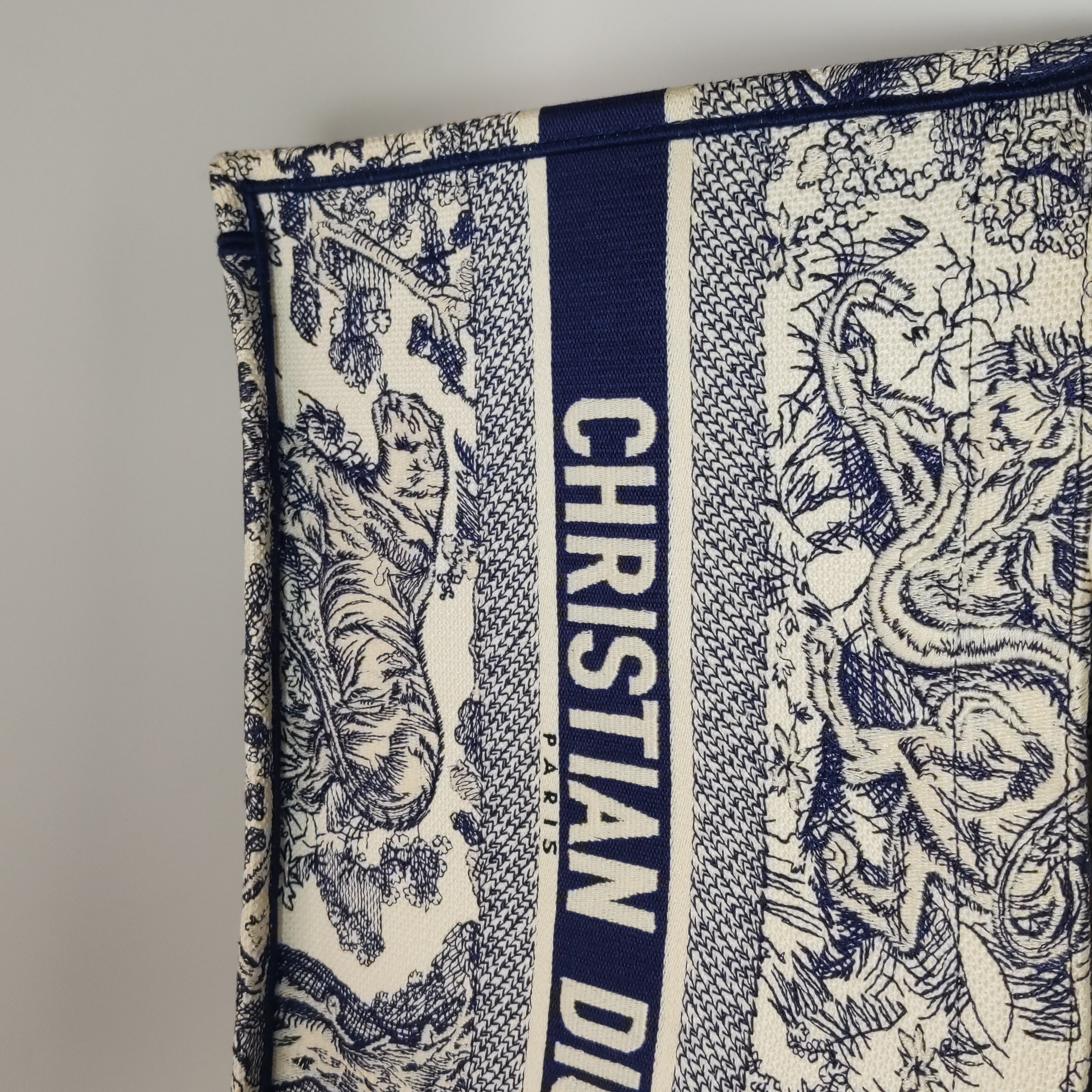 Christian Dior Book Tote Embroidered Canvas Medium — photo 13 of 13