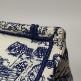 Christian Dior Book Tote Embroidered Canvas Medium — thumbnail 10