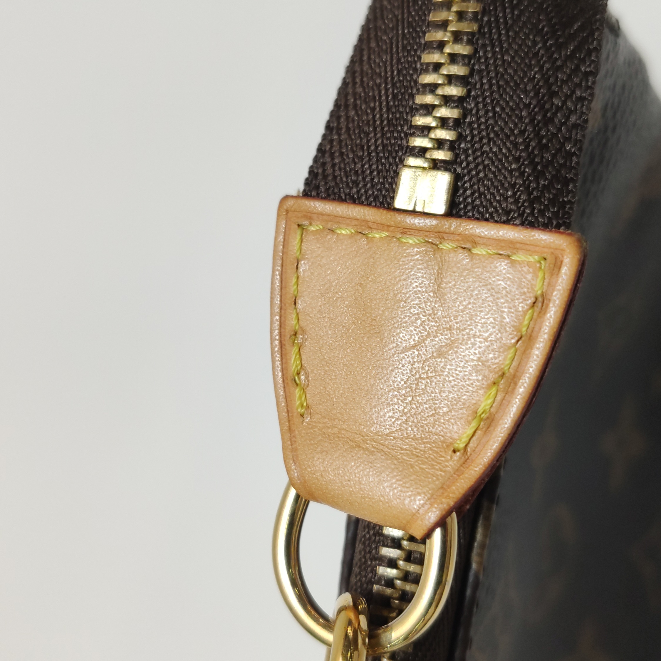 Louis Vuitton(LV) Pochette Accessoires NM Monogram Canvas — photo 9 of 13