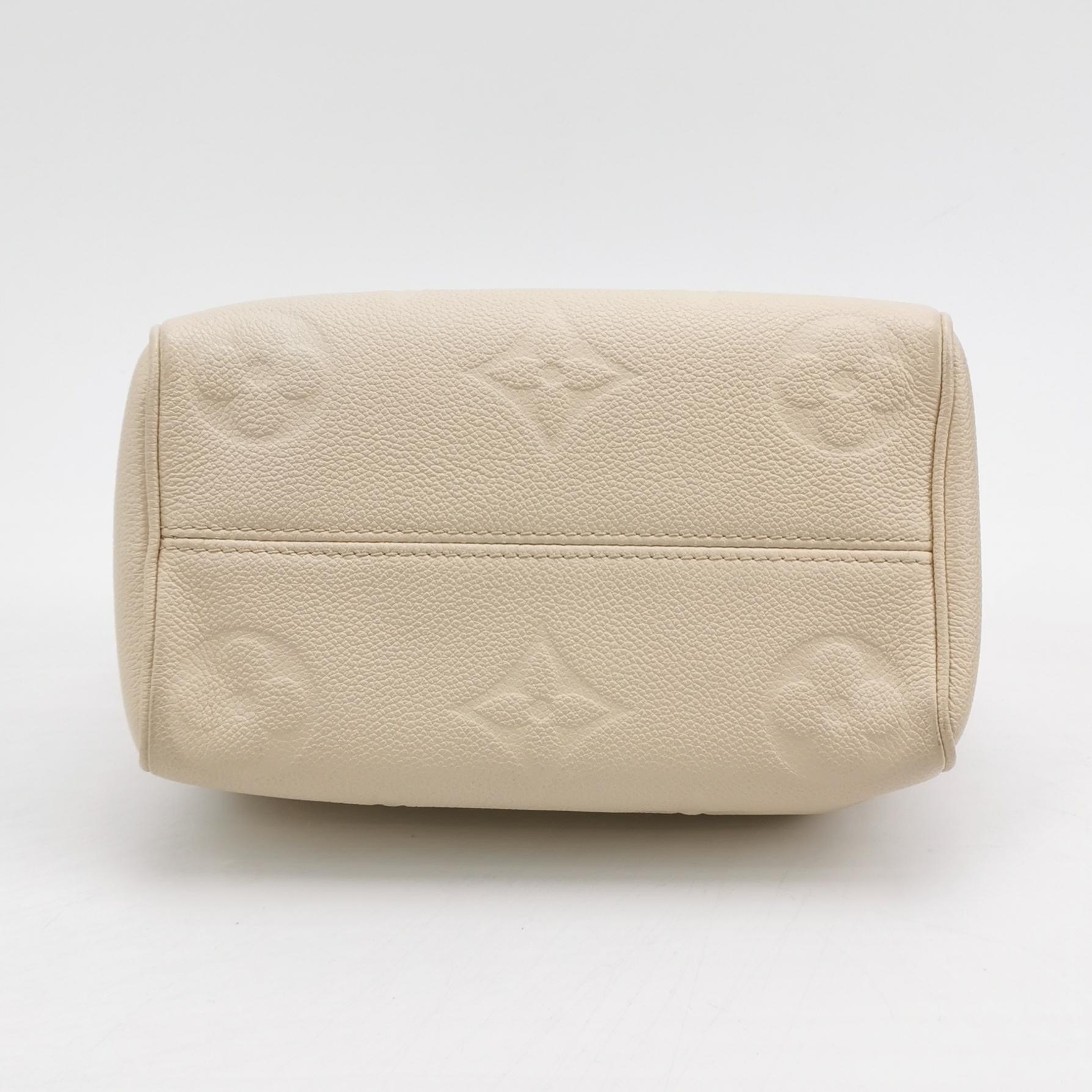Louis Vuitton(LV) Speedy Bandouliere Bag Monogram Empreinte Giant 20 — photo 6 of 12