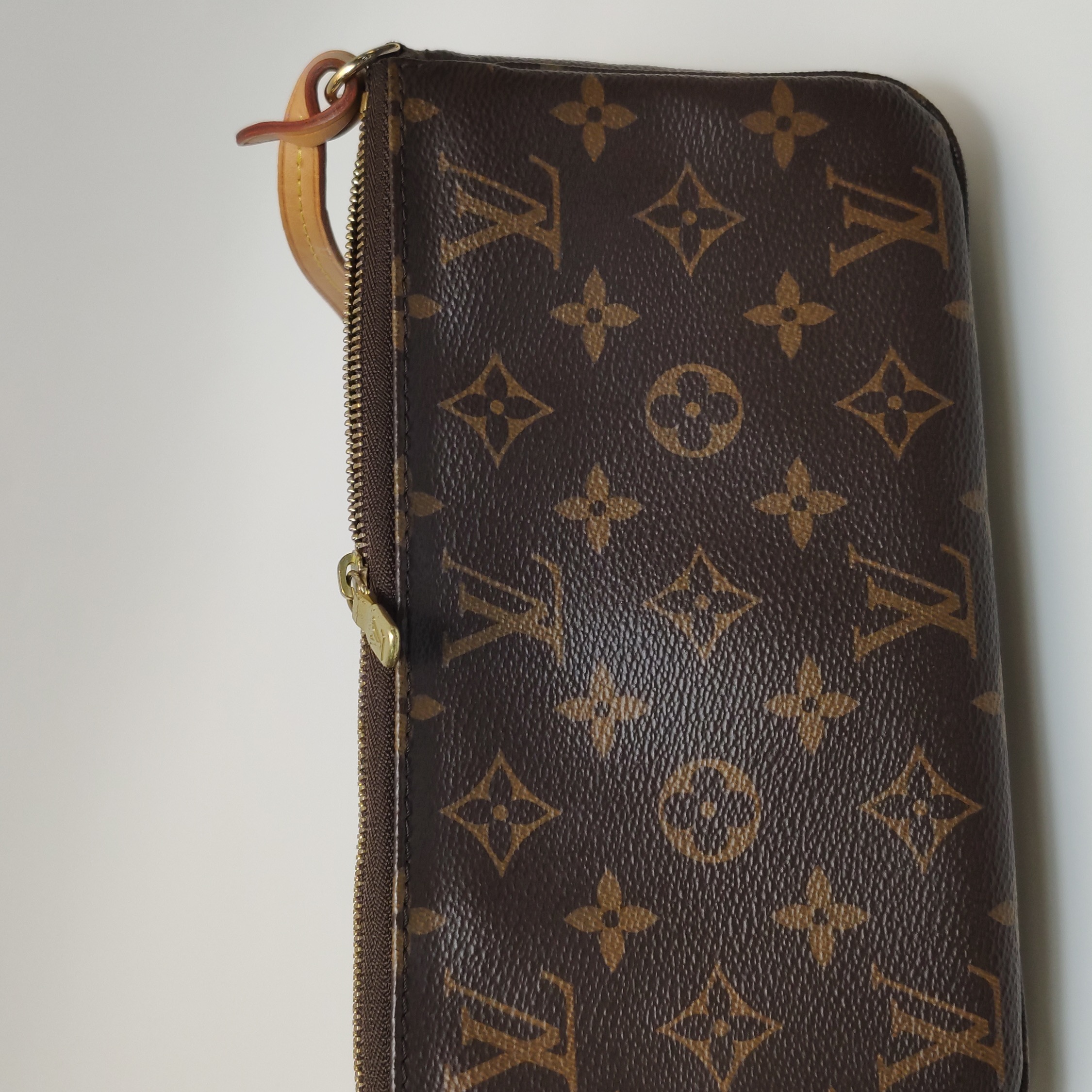 Louis Vuitton(LV) Pochette Accessoires NM Monogram Canvas — photo 12 of 13