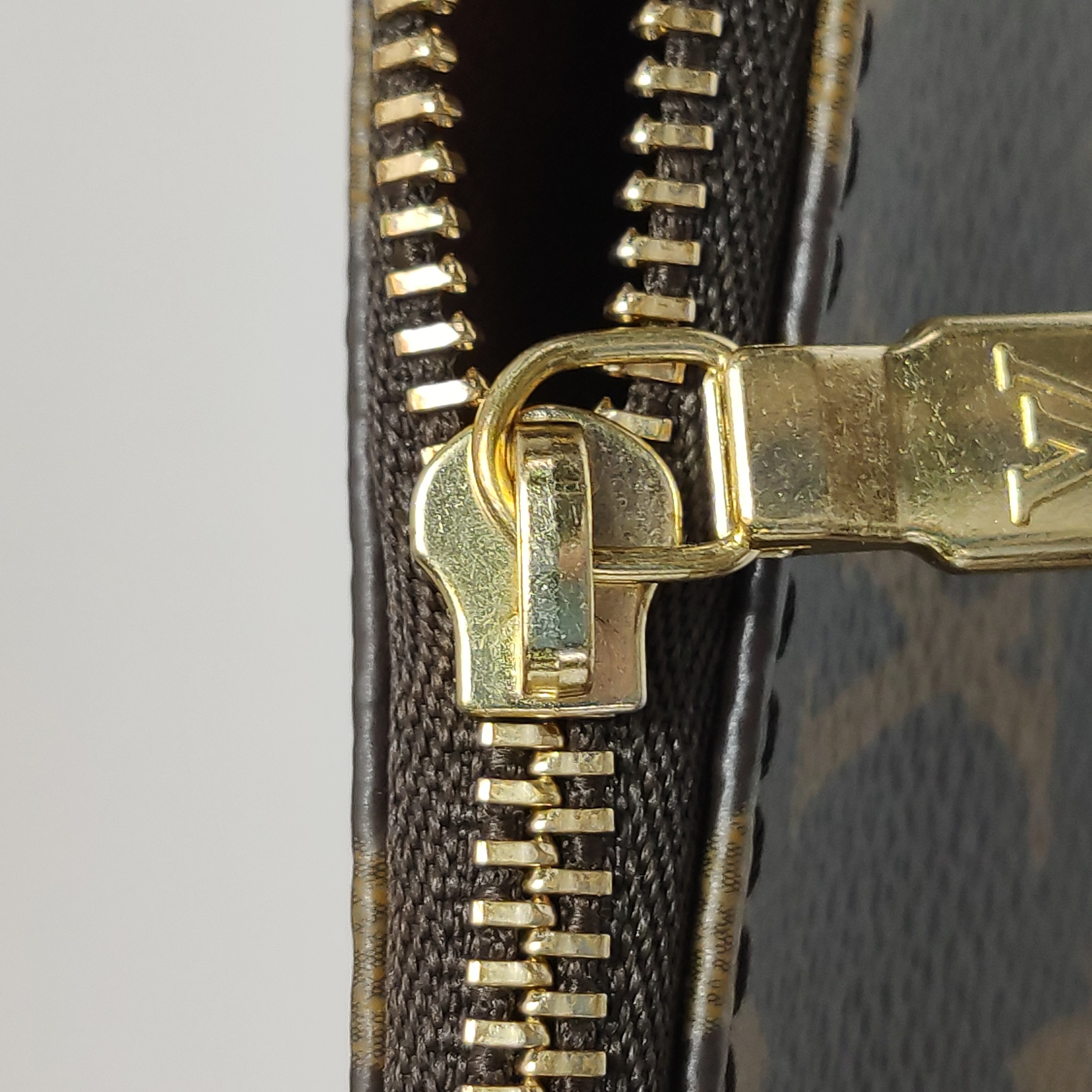Louis Vuitton(LV) Pochette Accessoires NM Monogram Canvas — photo 8 of 13