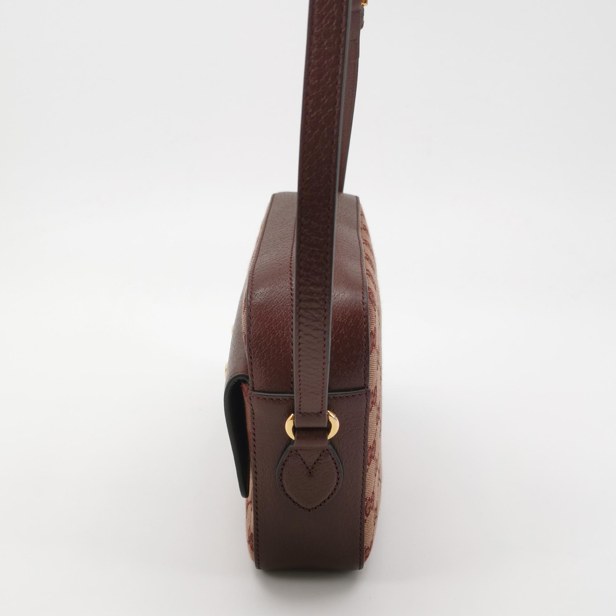 Gucci Horsebit 1955 Flap Pocket Camera Bag GG Coated Canvas and Leather Small — photo 4 of 13